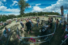 Les Moities d'Cons en concert au festival des Vers Solidaires 16
