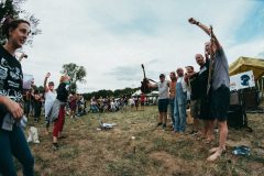 Les Moities d'Cons en concert au festival des Vers Solidaires 16