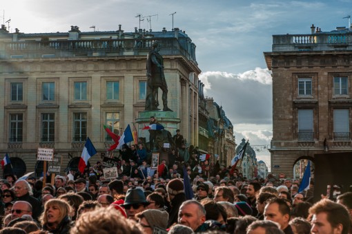 La place Royale de Reims lors de la manifestation en soutien à Charlie Hebdo