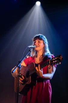 Muriel d'Ailleurs en concert lors de Courzik' 12